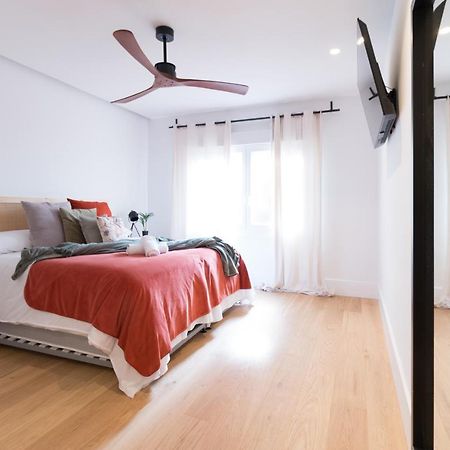 בילבאו Amplio Y Moderno Apartamento Con Tarima Refrescante By Staynnapartments מראה חיצוני תמונה